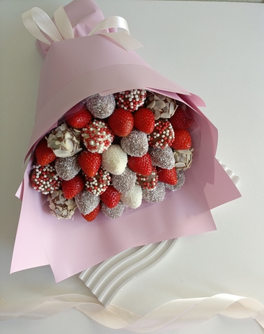 Букет из клубники в шоколаде 