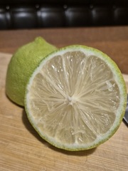 Teofrast.ru Саженцы лимон сортовой микс 1