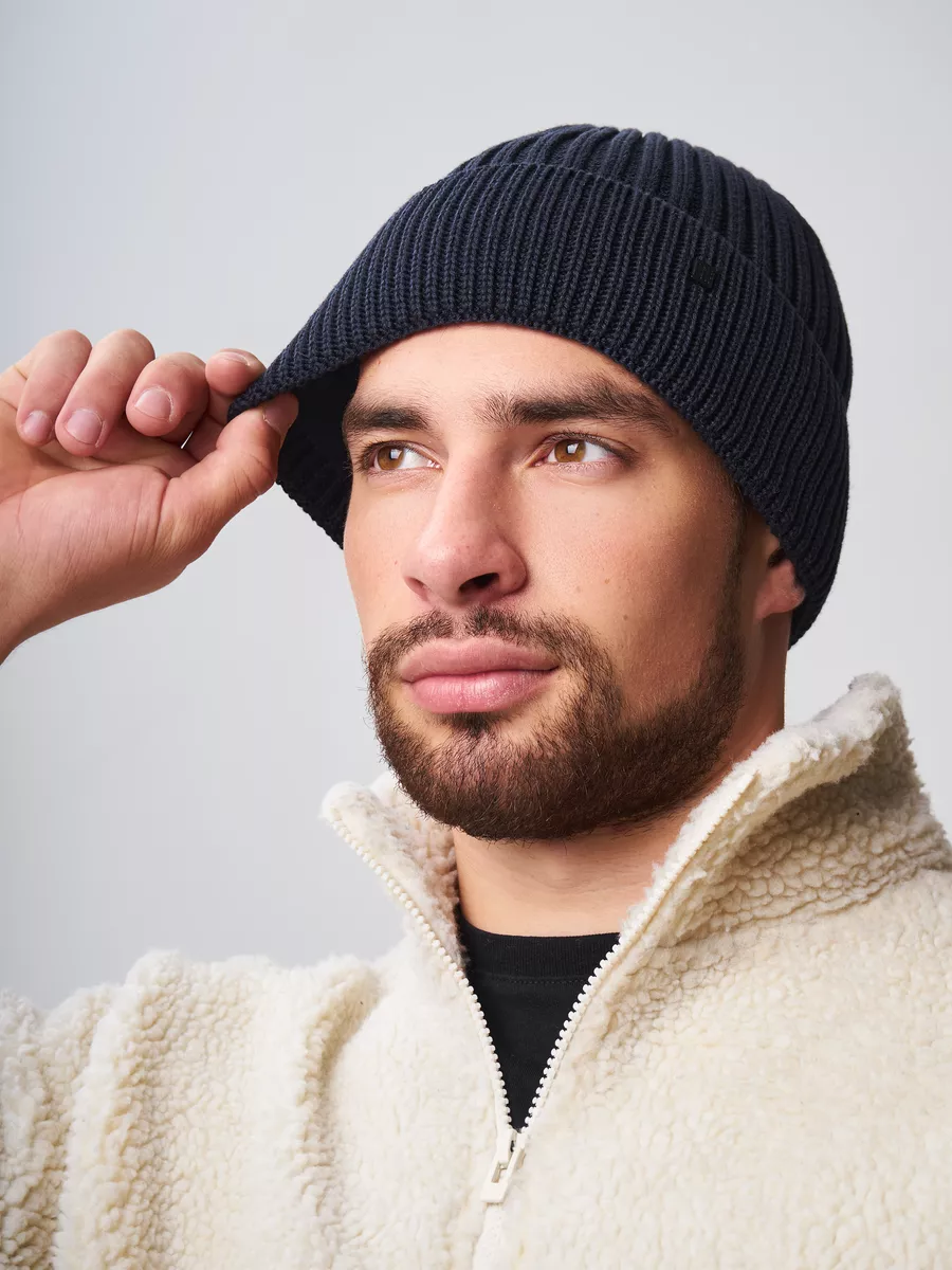 Шапка бини зимняя весенняя с флисом