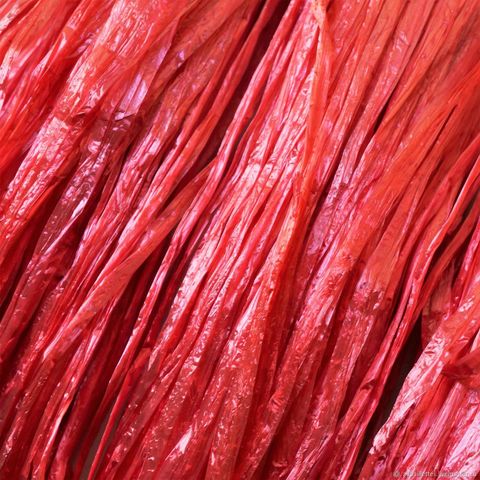 Рафия, цвет красный, толщина 5 мм.
