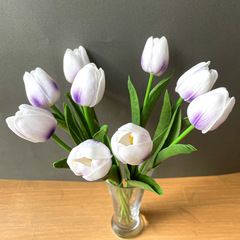 Тюльпаны реалистичные искусственные, Бело-фиолетовые, латексные (силиконовые), 34 см, букет из 9 штук.