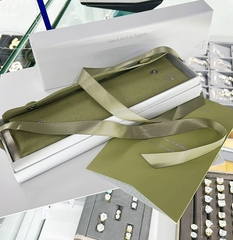 79921 -Комплект упаковки lux для браслета Van Cleef (VCA)