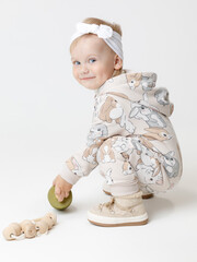 комбинезон  для девочки  КР 6555/бежевый 0403 Н086 к657