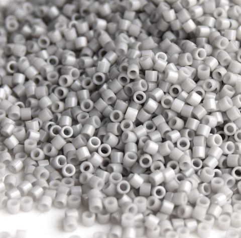 DBS-1498 Бисер цилиндрический Миюки делика 15/0 Светло-дымчатый непрозрачный /Miyuki delica 15/0 Opaque Light Smoke