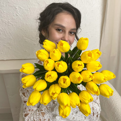 Тюльпаны реалистичные искусственные, Желтые, латексные (силиконовые), 34 см, букет из 5 штук.