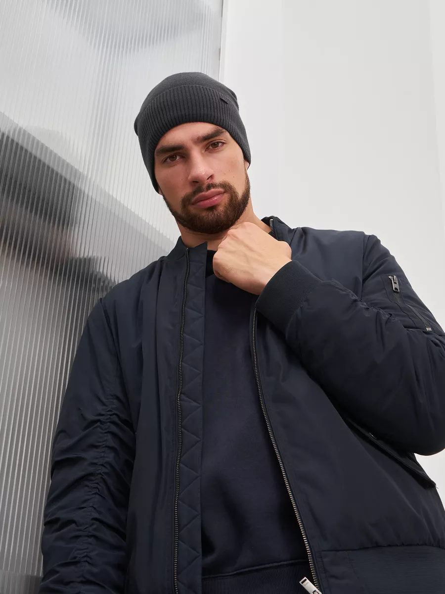 Шапка бини зимняя весенняя с флисом