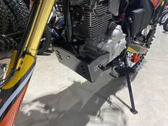 Пластиковая защита KTZ для мотоцикла JHL S003 PR300 (4T 172 FMM-5, б.вал) 2024