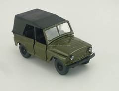 UAZ-469 khaki Agat Mossar Tantal 1:43