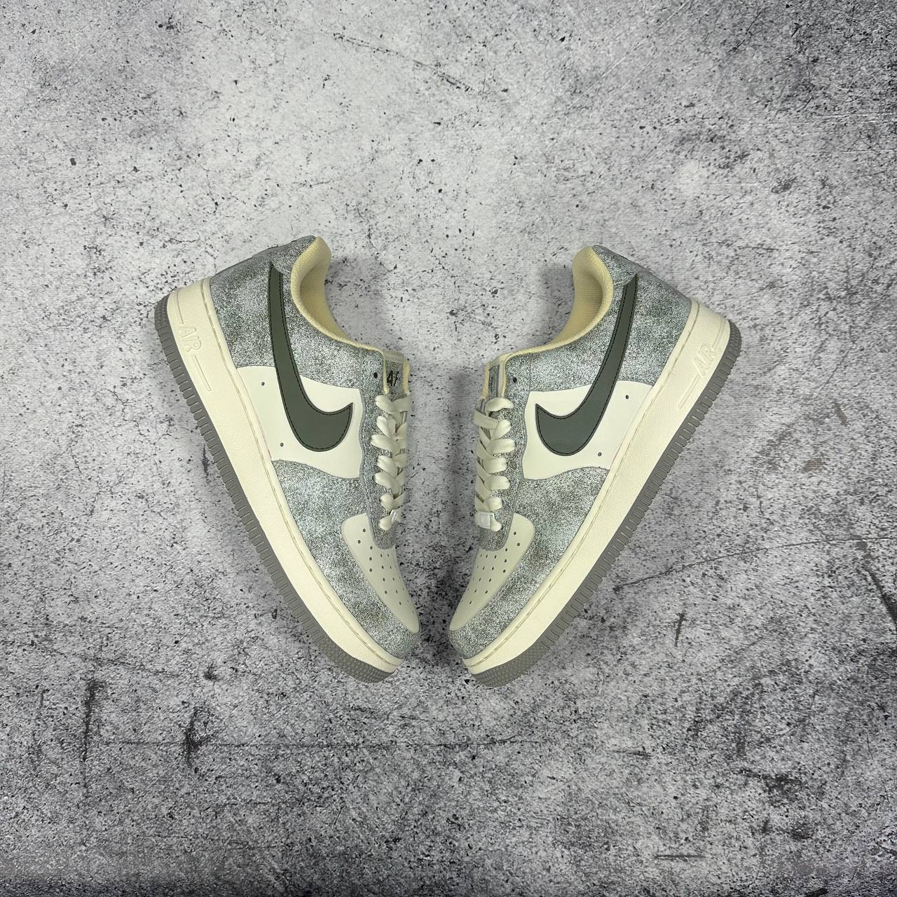 Nike air force army green store