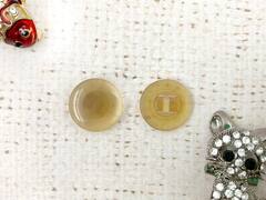 Пуговицы блузочные на ножке "карамелька", d 1,5 см, бежевый