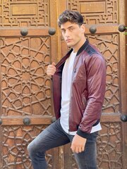 Кожаная куртка