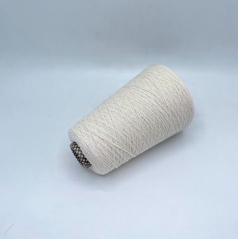 Filati Naturali (пр.Италия),art-Eco cashmere, 3/18 600/100гр, 100% кашемир с добавлением переработанных волокон, цвет-Молочный, арт-28892