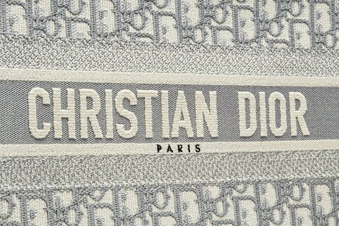 Сумка Dior Book Tote, модель маленького формата белый/серый