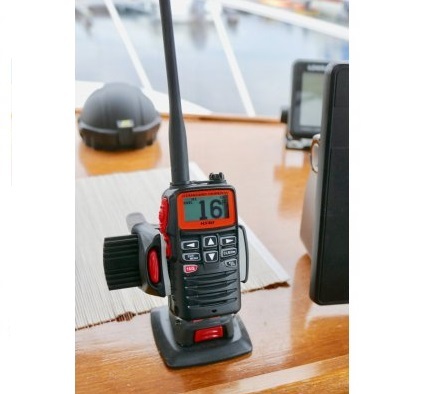 HX40E VHF handheld radio Standard Horizon