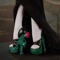 Мортиша и Уэнсдей Аддамс. Коллектор Монстер Хай