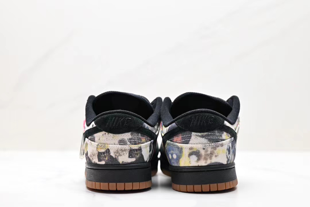 Nike dunk sb low paris retail best sale