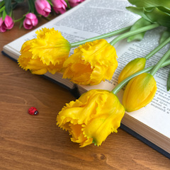 Тюльпаны силиконовые как настоящие, Волнистый край, качество ПРЕМИУМ, Желтые, высота 40 см, букет 5 штук.