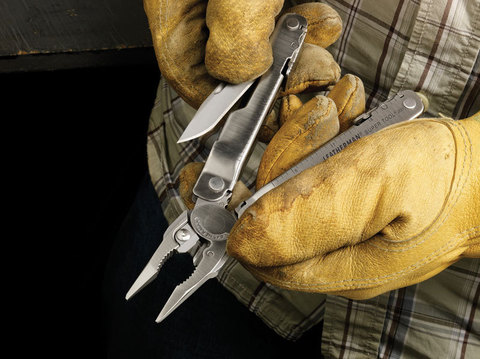 Мультитул Leatherman SuperTool 300, 19 функций, кожаный чехол*