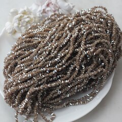 Хрусталь (стекло) граненный, тёплый тауп 4*3 мм, 1 нить, С017