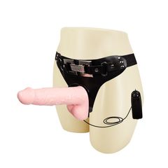 Реалистичный фаллоимитатор телесного цвета на трусиках Harness - 16,5 см. - 
