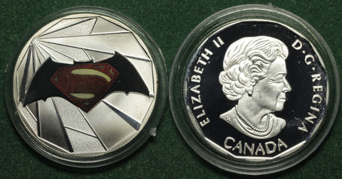 Жетон 10 долларов Канада 2016 "Логотип фильма" из серии "Бэтмен против Супермена" копия посеребрение Копия