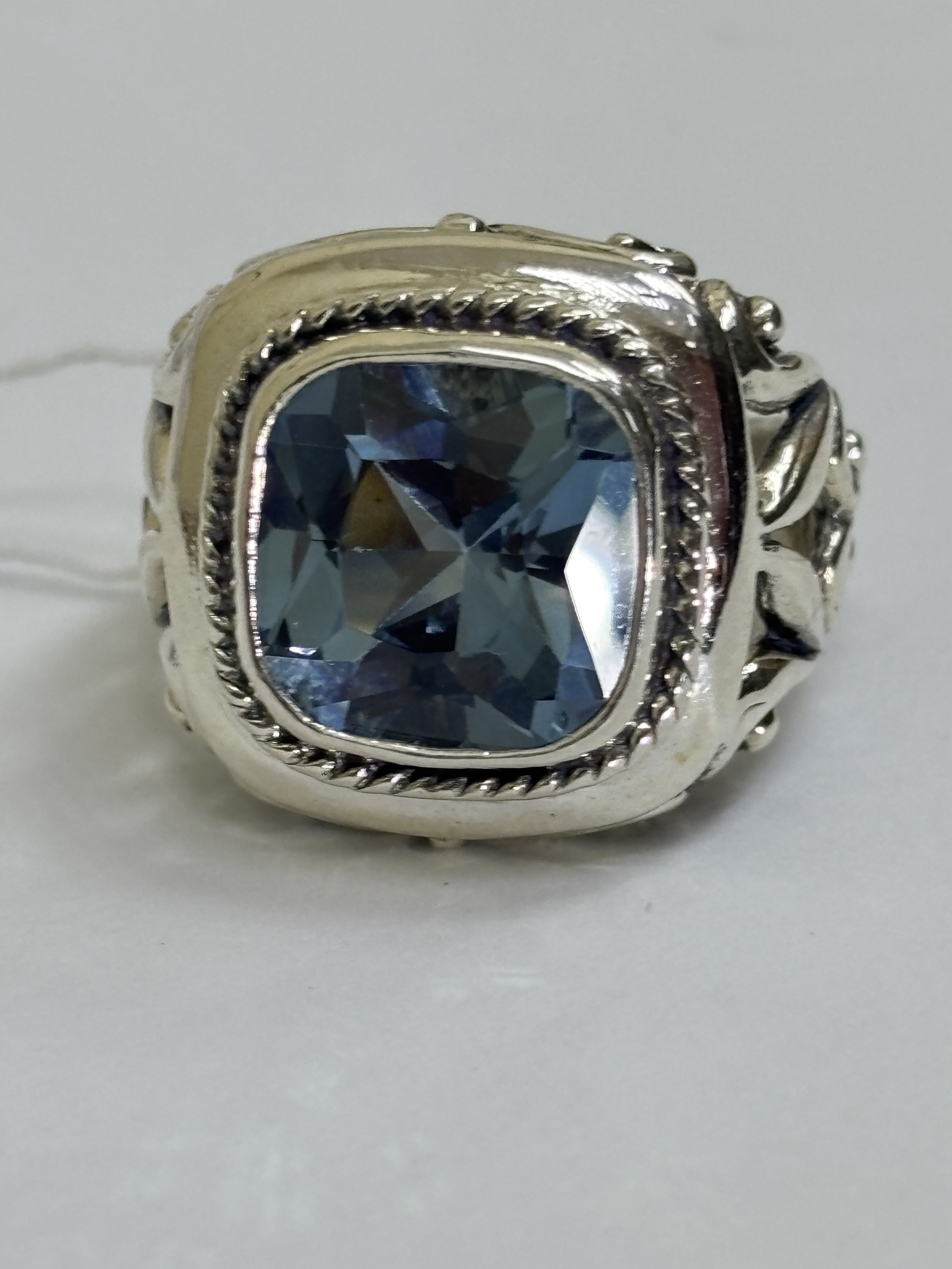 Людовик (кольцо из серебра)