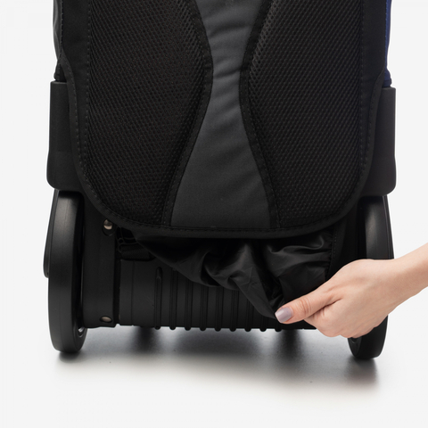 Сумка-рюкзак на колесиках 