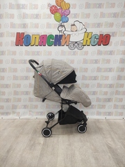 Коляска прогулочная Infinity Solo бежевый