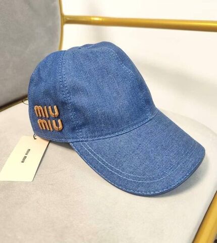 Бейсболка MiuMiu джинсовая синяя