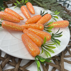 Морковка с блестками оранжевая, пасхальный декор, 5 см, набор 10-12 штук.