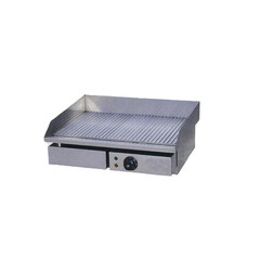 Жарочная поверхность Starfood 821 (Тепан гриль)