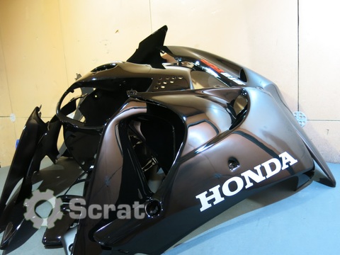 Комплект пластика Honda CBR 900 CBR 919 98-99