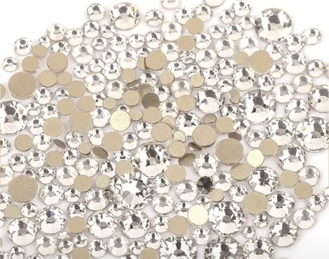 Стеклянные стразы  (размер микс) 1140шт, цвет белый