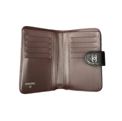 Черный стеганый кожаный кошелек Chanel с L-молнией