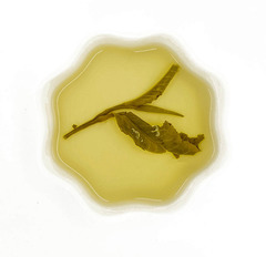 Жасминовые жемчужины дракона с типсами, Моли Хуа Лун Чжу