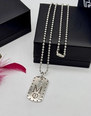 Колье-цепочка с подвеской жетоном в стилистике CHROME HEARTS