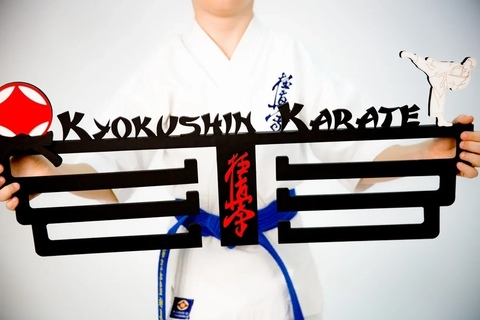 Медальница Kyokushinkai karate