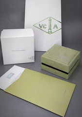 77950-komplekt-podarochnoj-upakovki-korobka-futlyar-dlya-kole-podveski-vca-lux