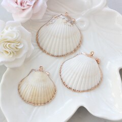 Подвеска Ракушка с позолотой 30-50 на 30-50 мм, РК054