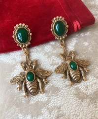 sergi-dlinnye-s-podveskami-muhi-v-stile-askew-london