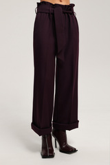 Брюки с посадкой на бёдрах