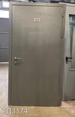 Дверь Металлическая Б/У 2070(в) x 1030(ш)