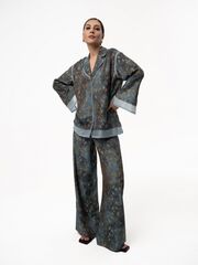 Костюм Сакура рубашка и брюки