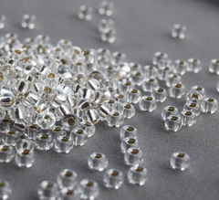 6/0 RR-0001 Silverlined crystal
