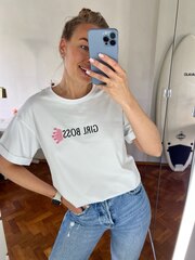 Футболка с надписью GIRL BOSS (цвет - белый)