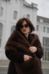Меховой шарф с карманами шоколад