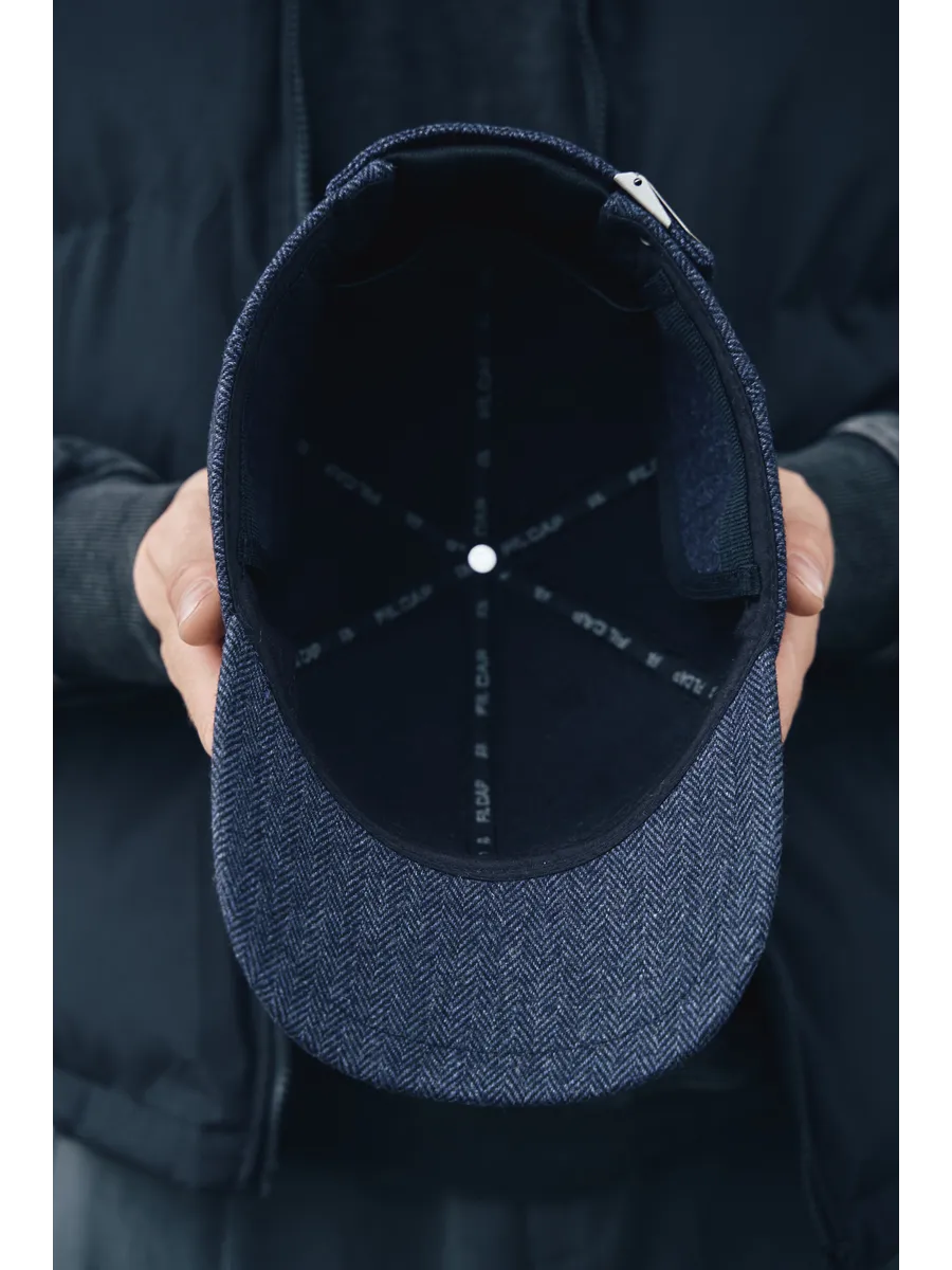 Кепка утепленная с ушками драповая с плащевой вставкой