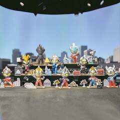 Случайная фигурка POP MART Ultraman Shooting Studio Series
