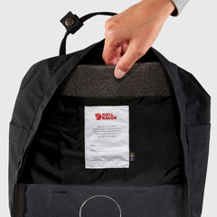 Рюкзак Fjallraven Kanken черный, 16 л