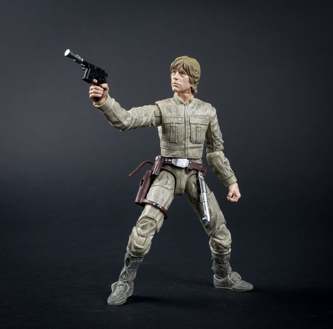 Фигурка Люк Скайуокер Империя наносит ответный удар Black Series